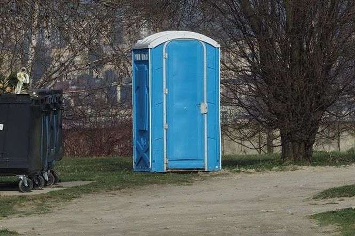 Radna proponuje, aby w każdej dzielnicy Lublina stały przenośne toalety