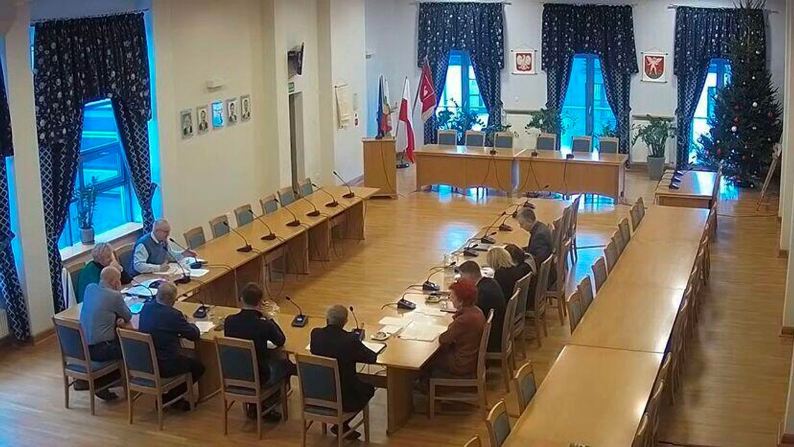 Radni nie chcą już transmisji komisji. A nawet Rzecznik Praw Obywatelskich je popiera 