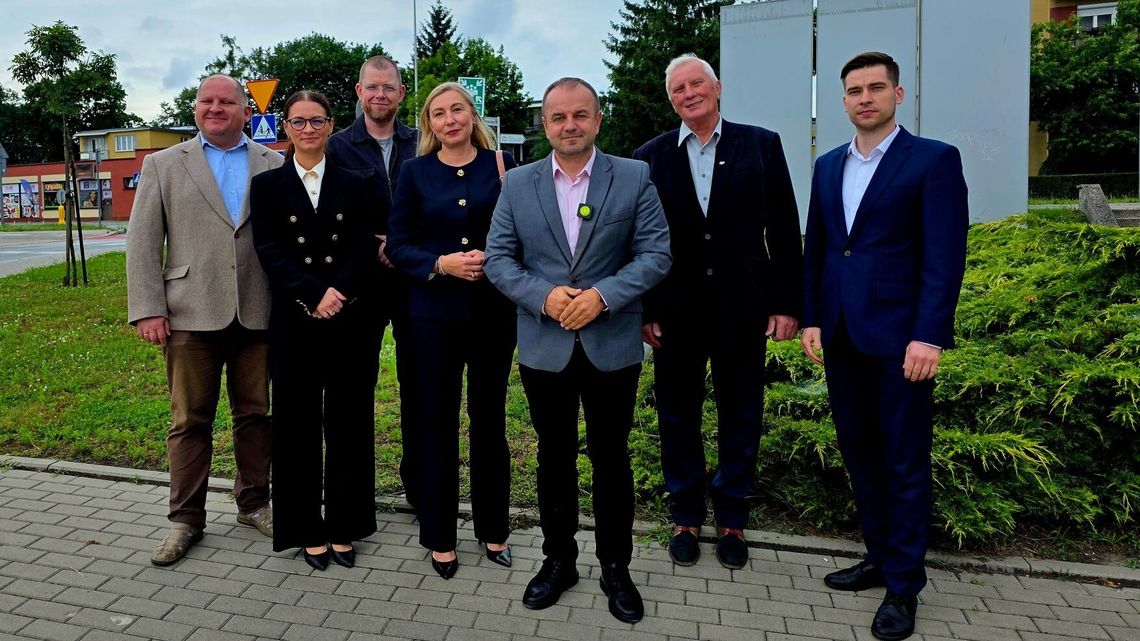 Radni PiS chcą postawić pomnik ofiarom. Będzie zbiórka Radni PiS chcą postawić pomnik ofiarom. Będzie zbiórka