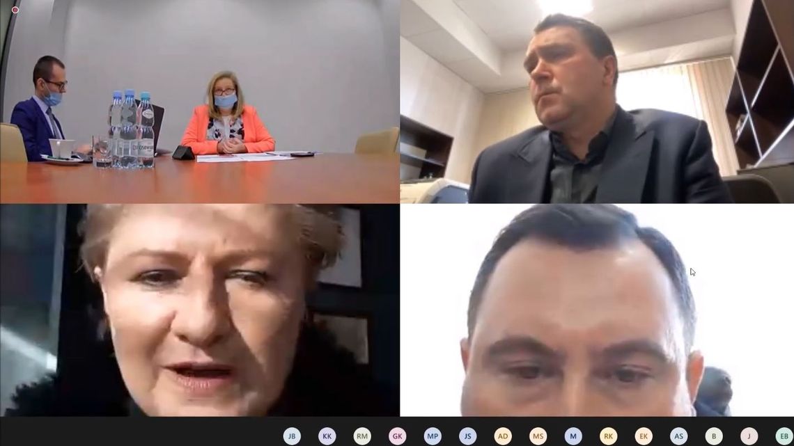 Radni PiS nie chcieli rozmawiać o rzekomym mobbingu w Urzędzie Marszałkowskim