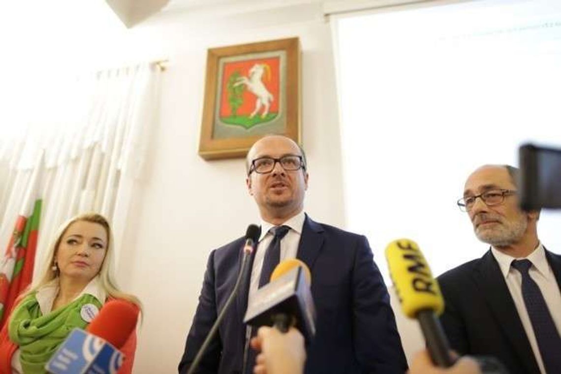 Radni PiS skarżą się na przewodniczącego Rady Miasta. Sprawą zajmie się wojewoda Radni PiS skarżą się na przewodniczącego Rady Miasta. Sprawą zajmie się wojewoda