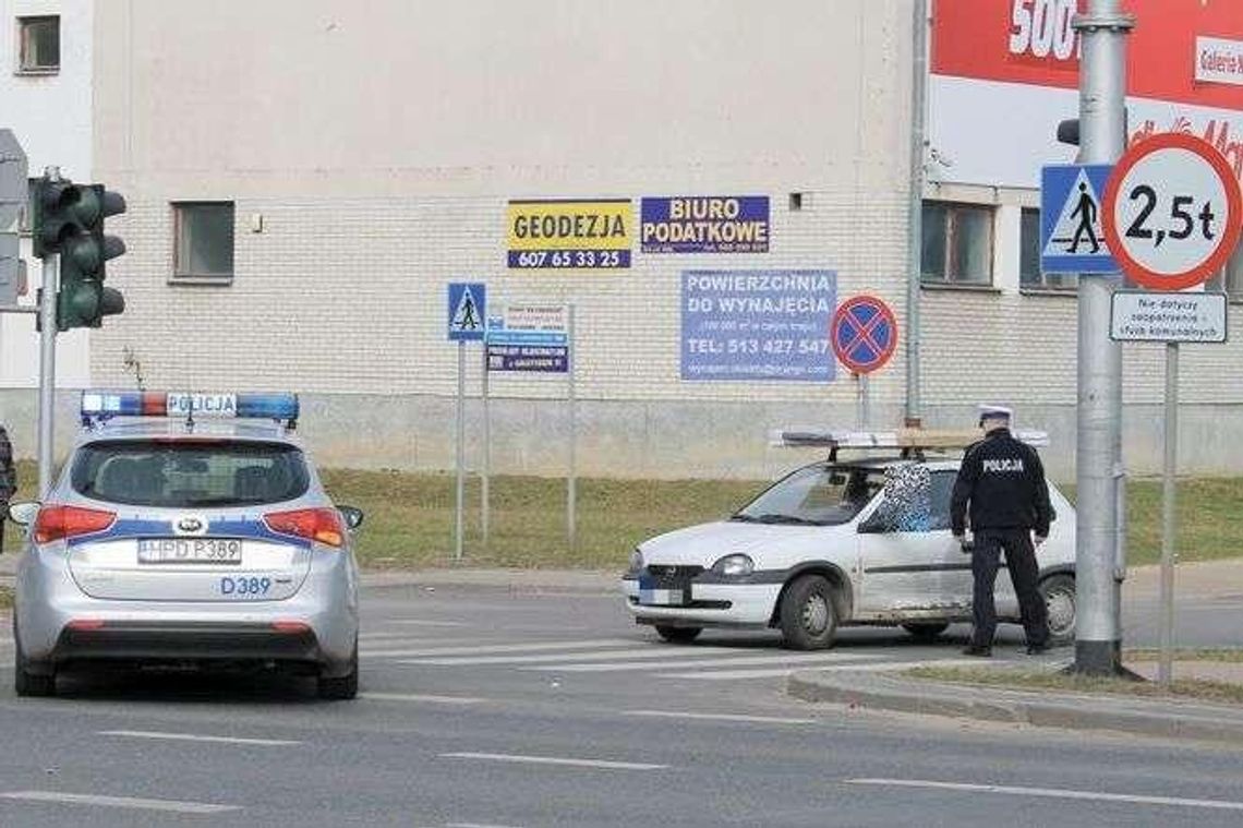 Radni: poprawcie skrzyżowania. Drogowcy: poczekajcie na obwodnicę