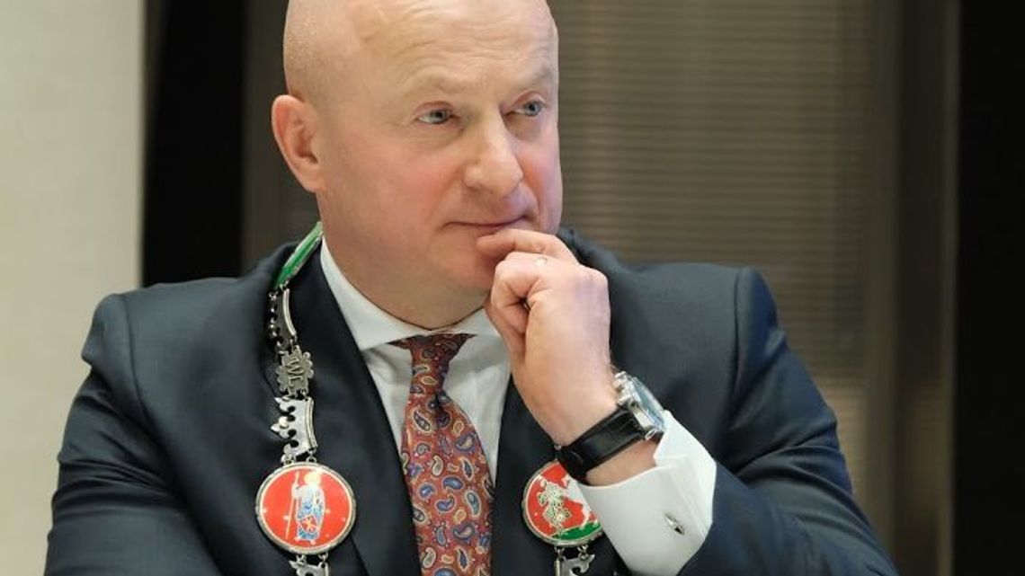 Radni sejmiku ustalili wysokość pensji marszałka województwa lubelskiego
