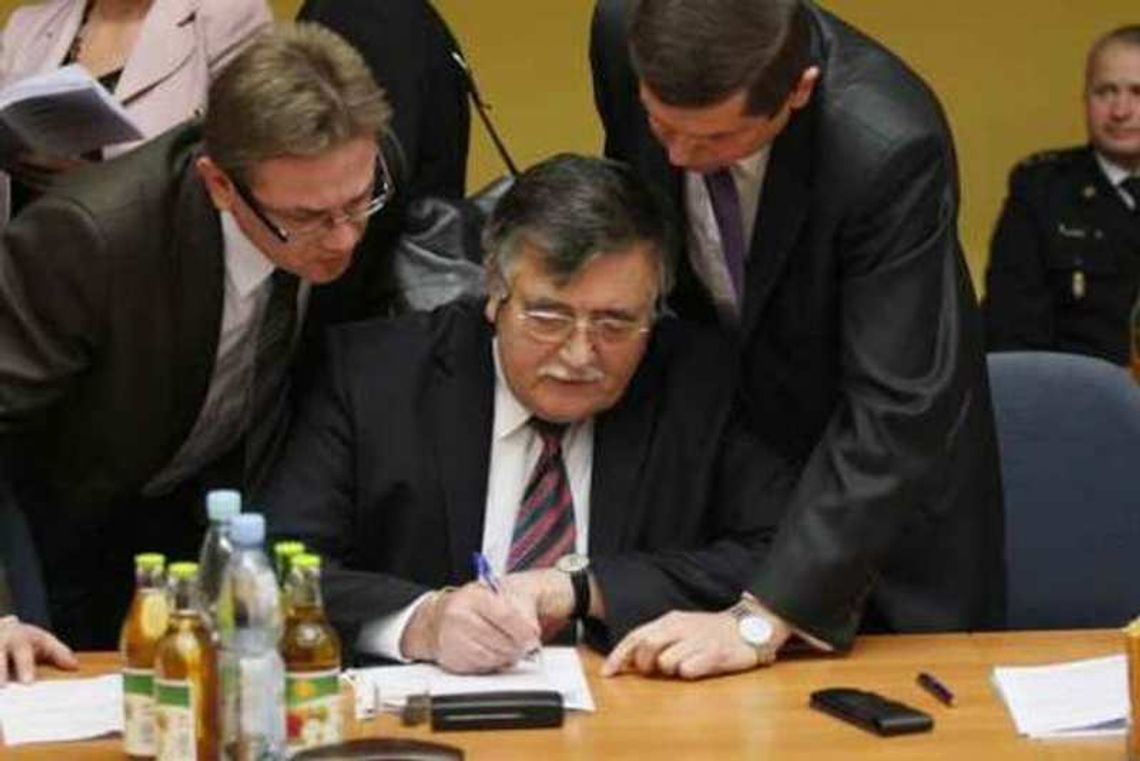 Radni w obronie \"okien życia\"