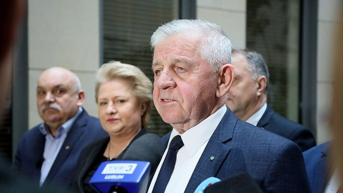 Radni wzywają marszałka do dialogu z rolnikami