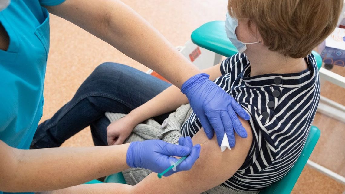 Radni z Kraśnika zajmowali się szczepionkami. Jak odpowiedzieli na petycje?