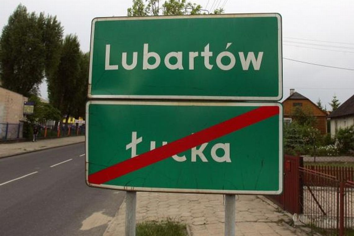 Radni zbudowali domy pod miastem. Stracą mandaty?