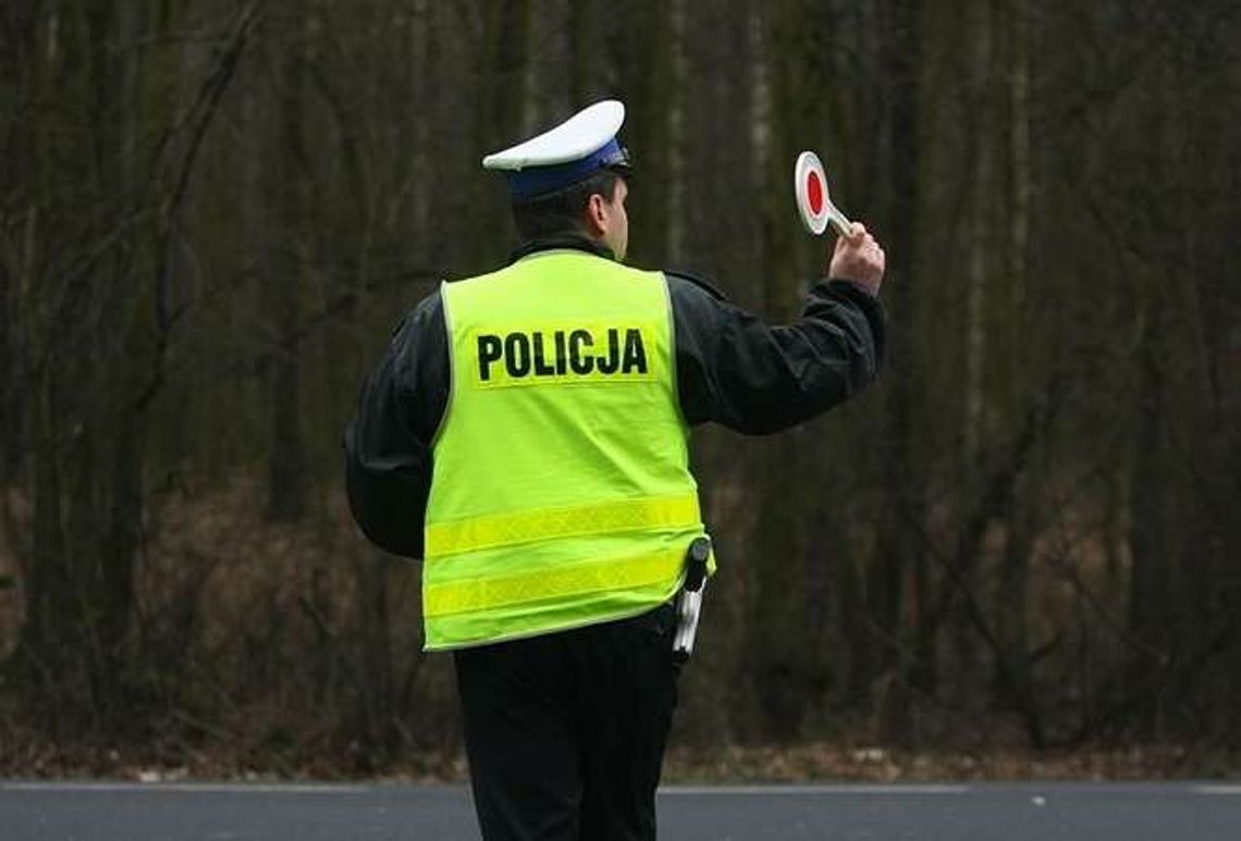 Radny kierował po alkoholu i uciekł z miejsca kolizji?