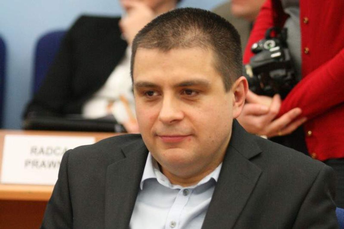 Radny o Romach. MOPS: są traktowani tak samo jak wszyscy