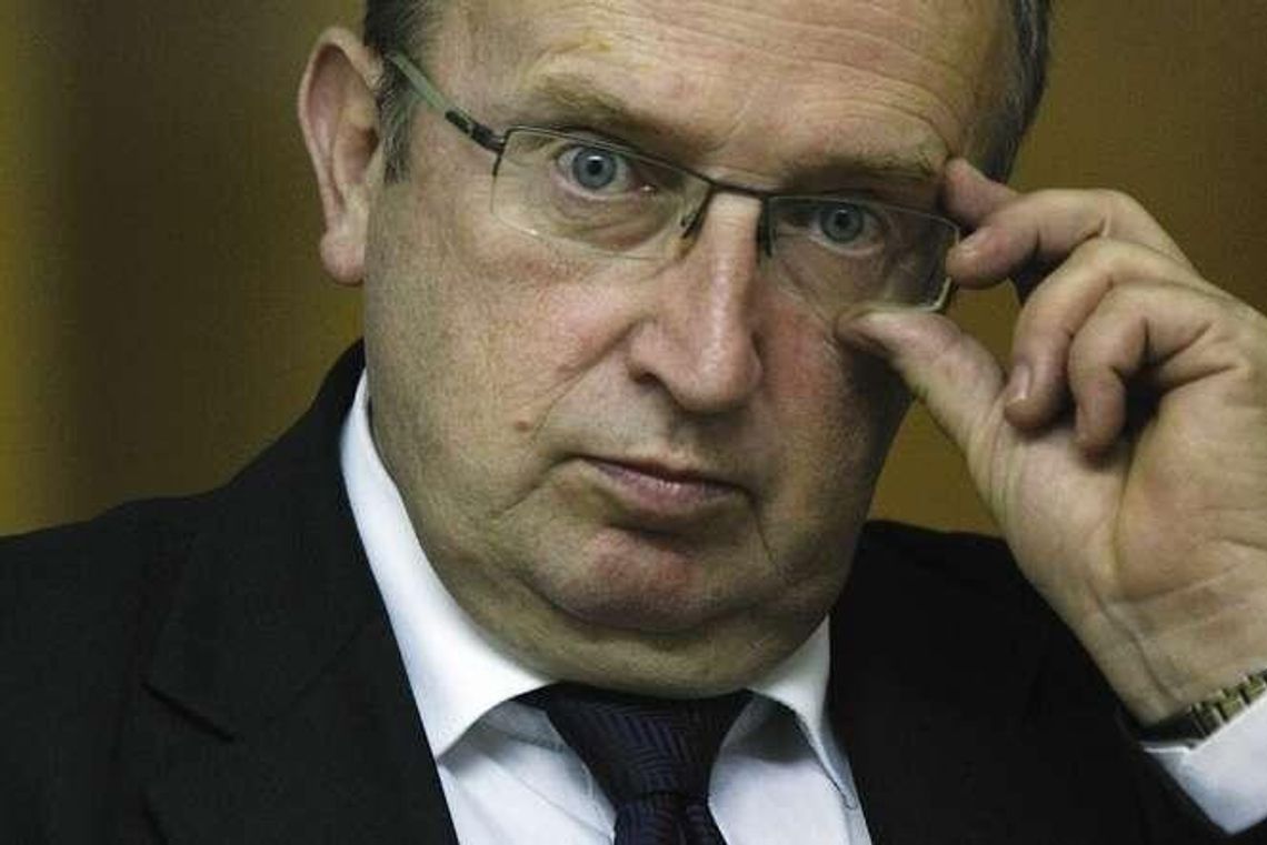 Radny PiS nadal szuka pracy. Dlaczego rządowa agencja nikogo nie wybrała?