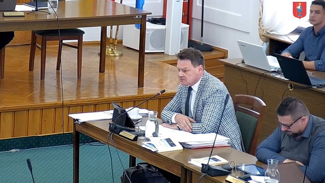 Radny skarży na radę miasta: Niewłaściwie mnie odwołaliście. Szuka sprawiedliwości w sądzie