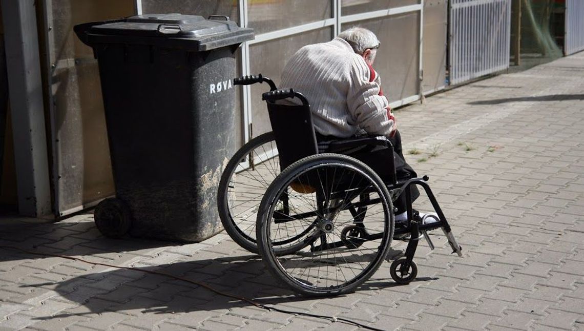 Radny ze Świdnika proponuje, by powstały strefy dla osób niepełnosprawnych