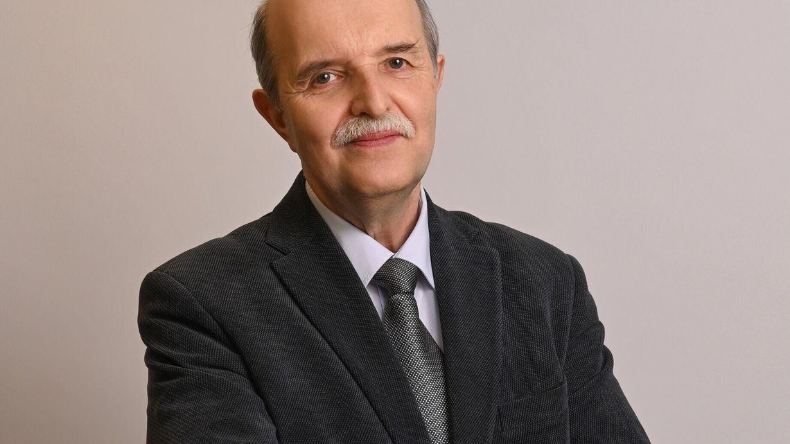 Radny zrezygnował z mandatu, bo został wiceprezesem. Zastąpi go były rektor