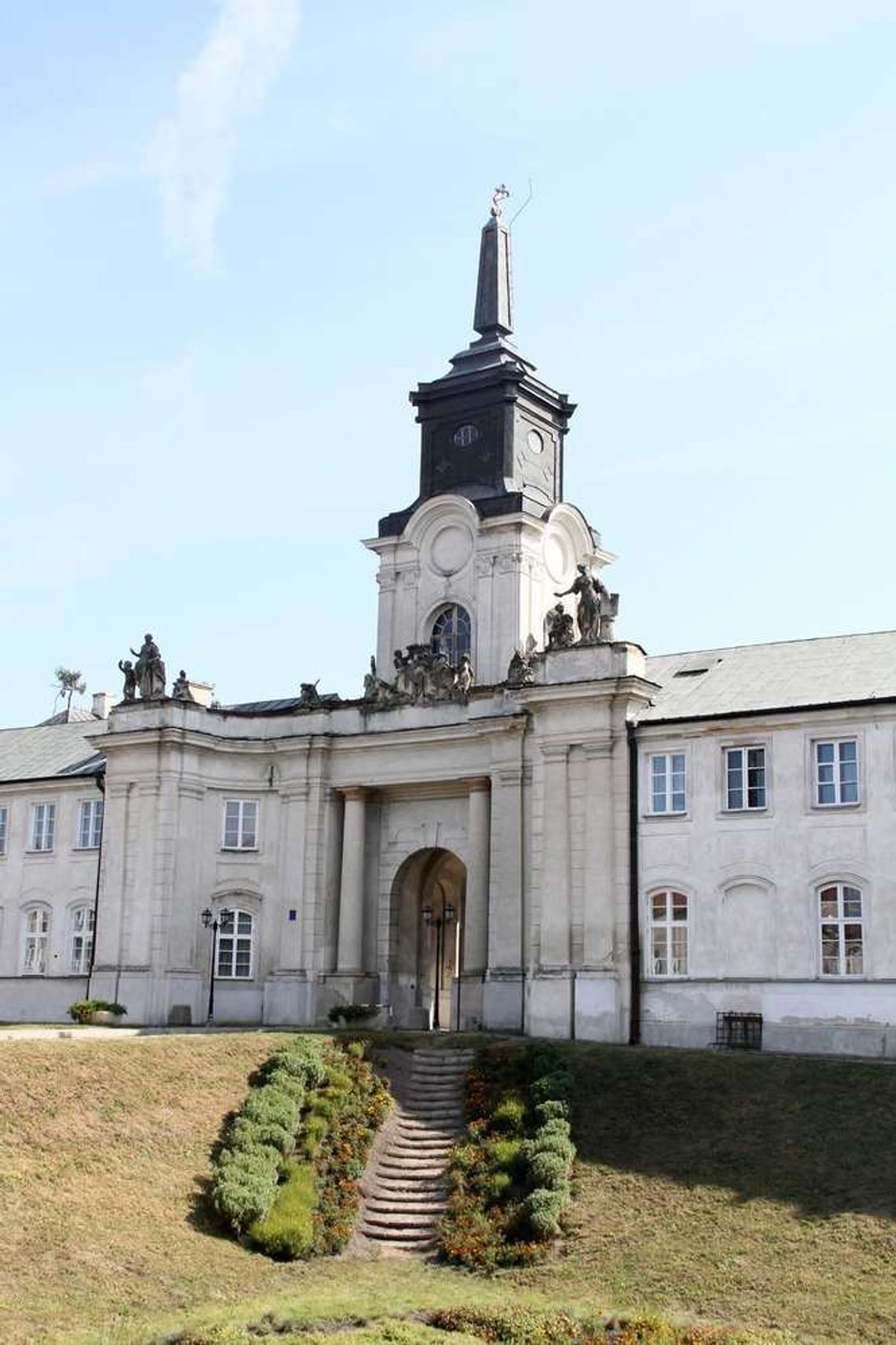 Radzyń Podlaski: Cenne pałacowe rzeźby będą odnowione 