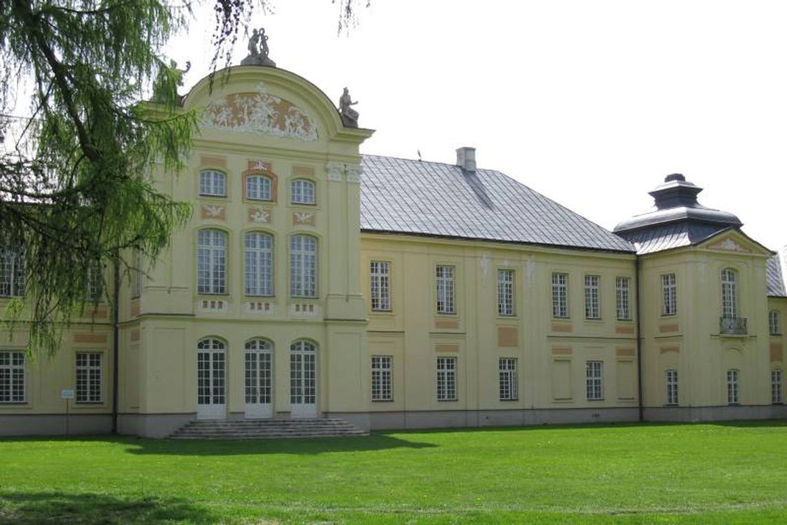 Radzyń Podlaski: Nawet Hindusi pytają o Pałac Potockich