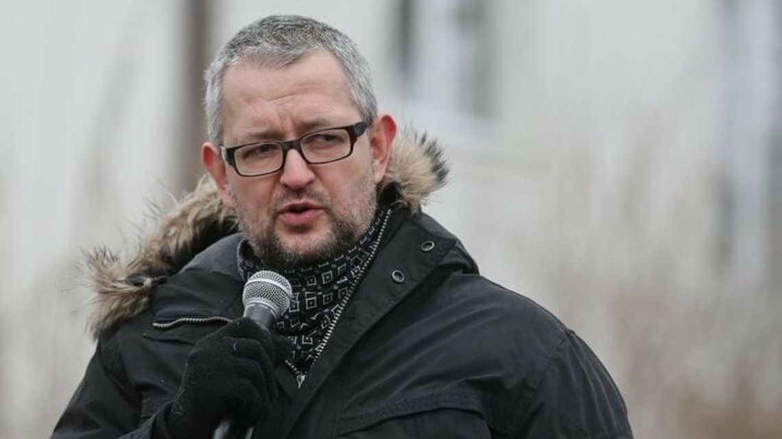 Rafał Ziemkiewicz zatrzymany na lotnisku w Wielkiej Brytanii Rafał Ziemkiewicz zatrzymany na lotnisku w Wielkiej Brytanii