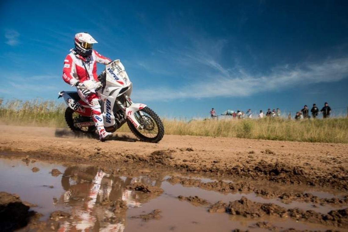 Rajd Dakar. Kuba Piątek utrzymuje tempo Rajd Dakar. Kuba Piątek utrzymuje tempo