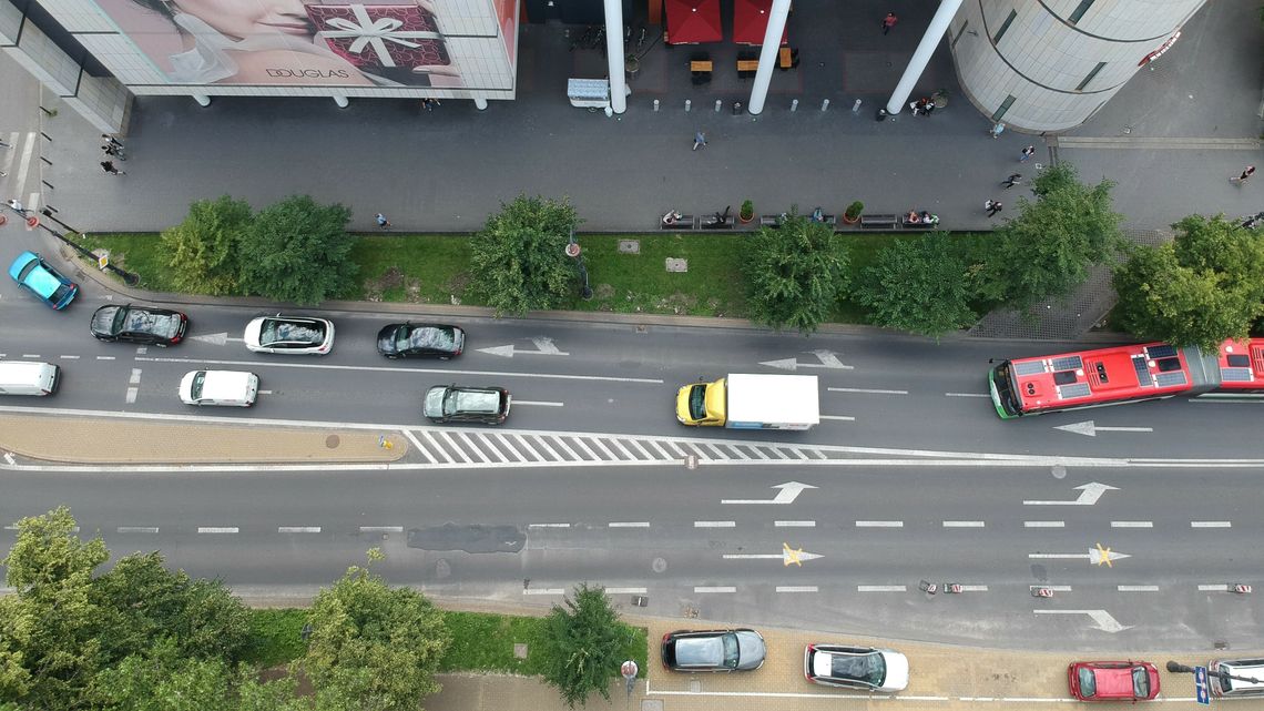 Ranking miast przyjaznych kierowcom. Jak wypadł Lublin? Gdzie jeździ się najszybciej i najmniej płaci za wymianę opon?