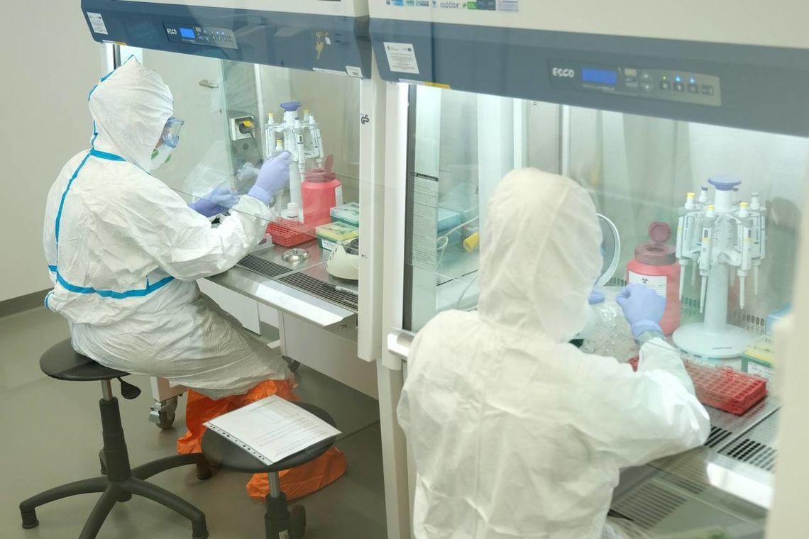 Raport o zachorowaniach w Polsce (23 maja godz. 17.30). Zmarły trzy osoby