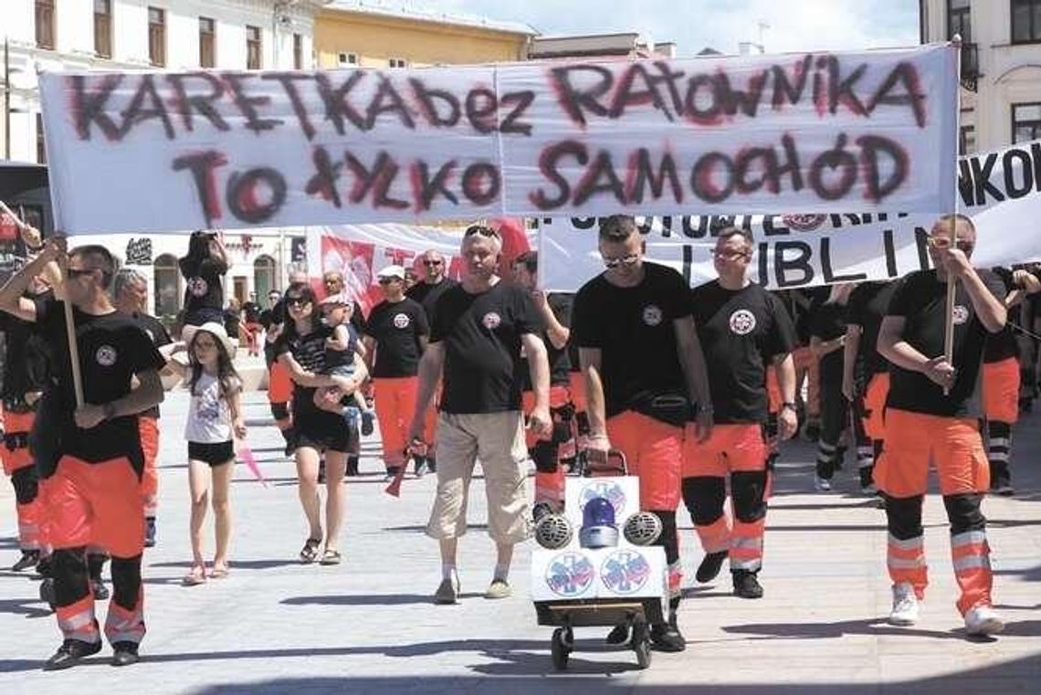 Ratownicy mieli obiecane podwyżki i nadal ich nie dostali. "Czujemy się lekceważeni przez dyrekcję"