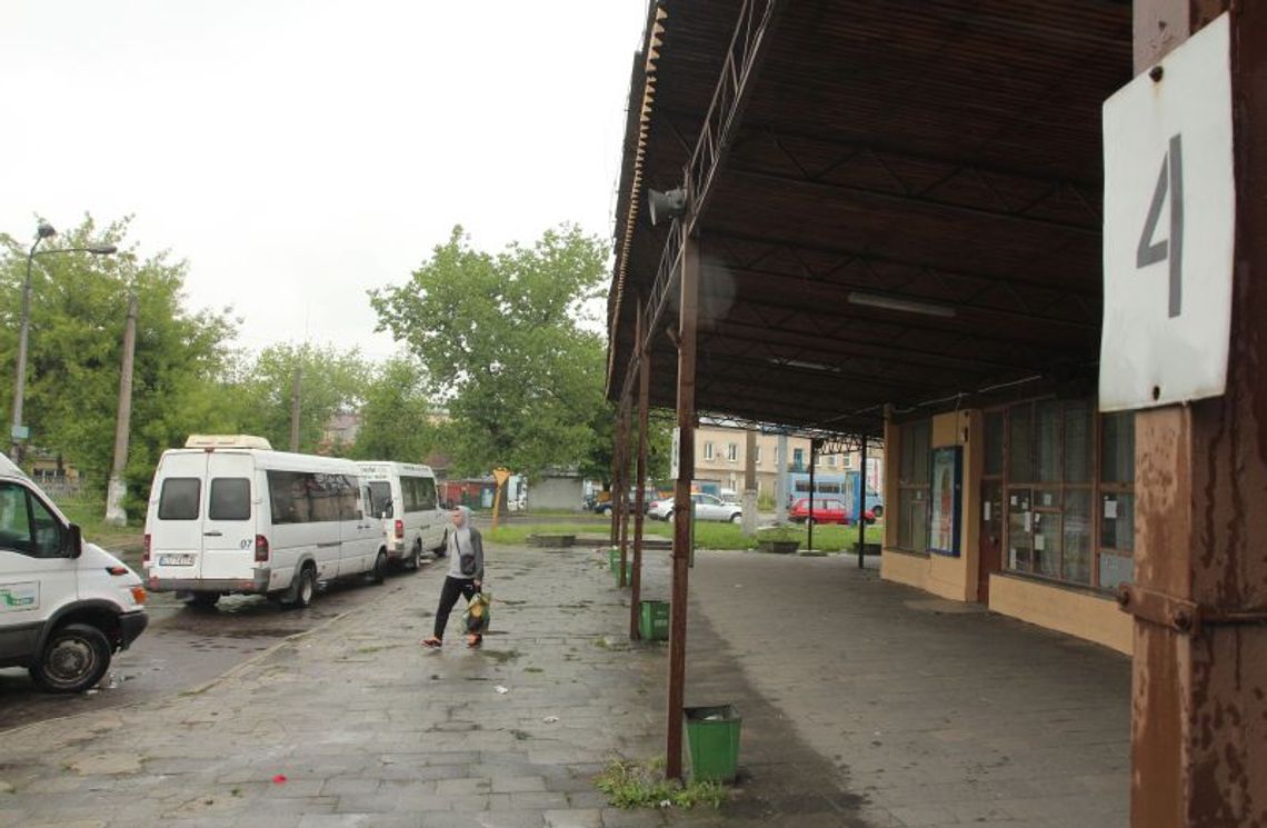 Ratusz spóźnił się na PKS