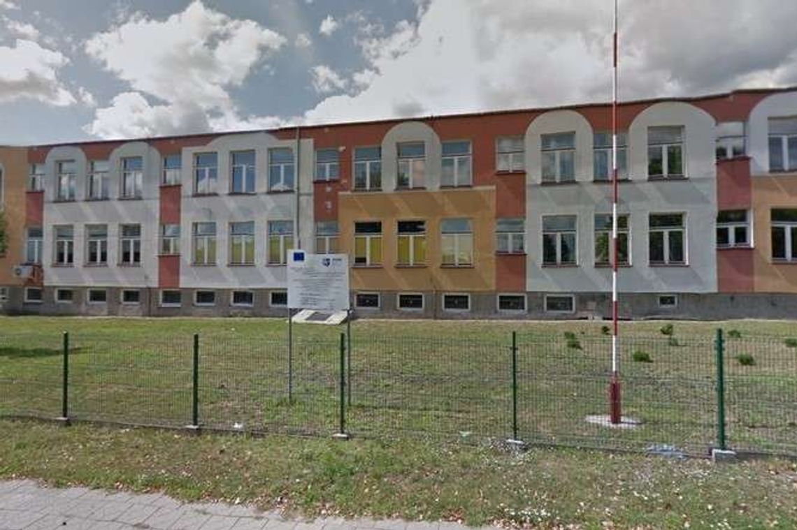 Reforma edukacji w Janowie Lubelskim: szóstoklasiści przeniosą się do gimnazjum Reforma edukacji w Janowie Lubelskim: szóstoklasiści przeniosą się do gimnazjum