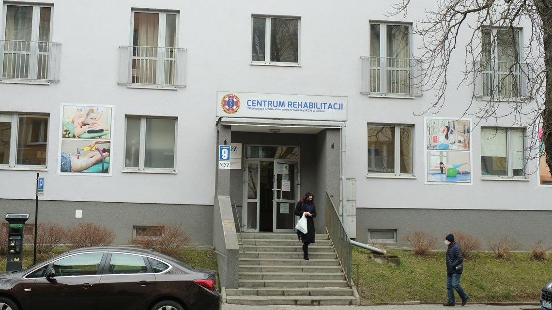 Rehabilitacja podwyższonego ryzyka. Medycy przepraszają, ale winią także pacjentów