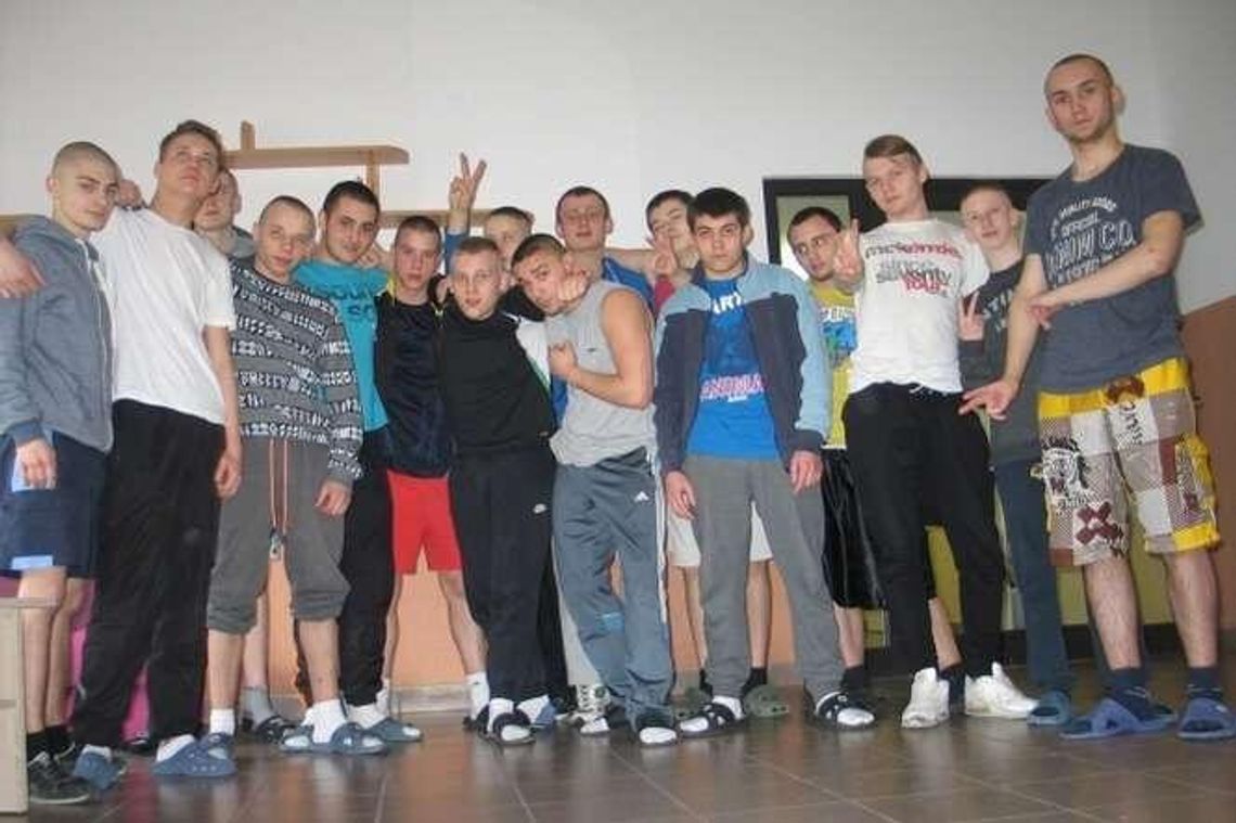 Rejowiec: Horror w ośrodku wychowawczym. Młodzież grozi buntem po decyzji minister Rejowiec: Horror w ośrodku wychowawczym. Młodzież grozi buntem po decyzji minister