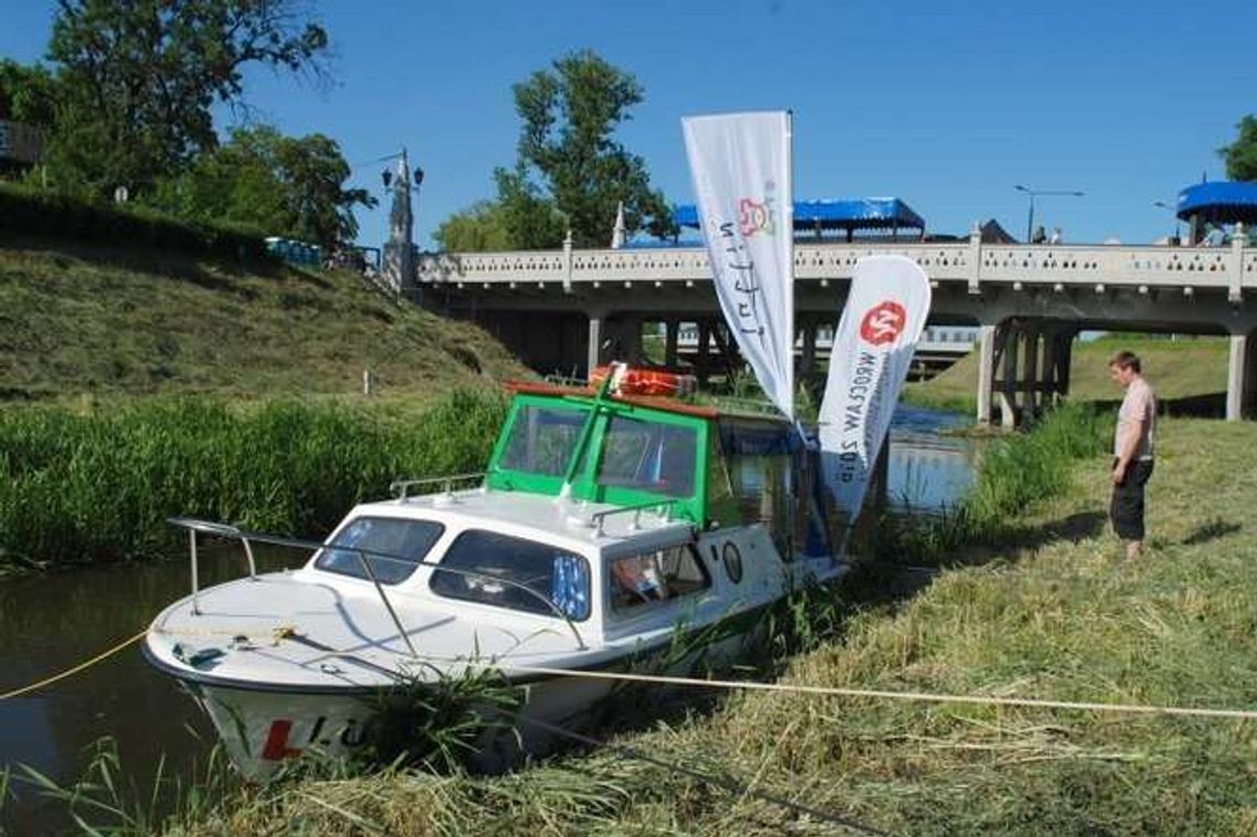 Rejs Kultury. Łodzią z Lublina do Wrocławia (zdjęcia) Rejs Kultury. Łodzią z Lublina do Wrocławia (zdjęcia)