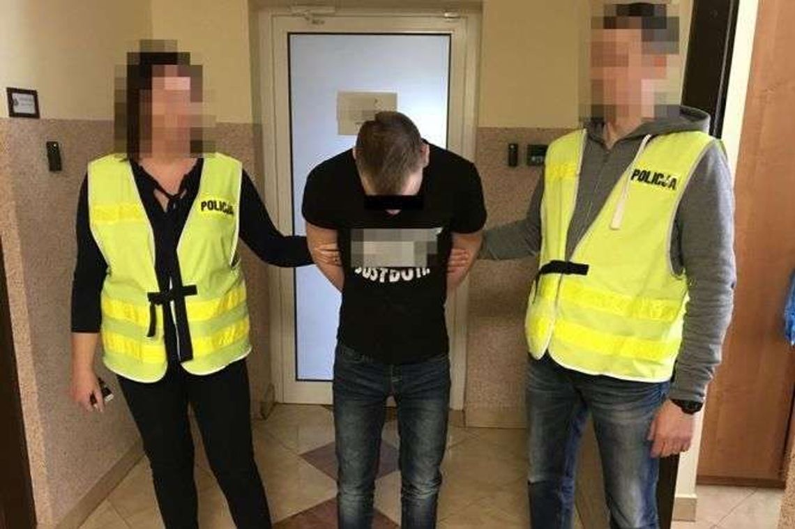 Reklamówka z imitacją gotówki zostawiona w umówionym miejscu. Wpadka nastolatków