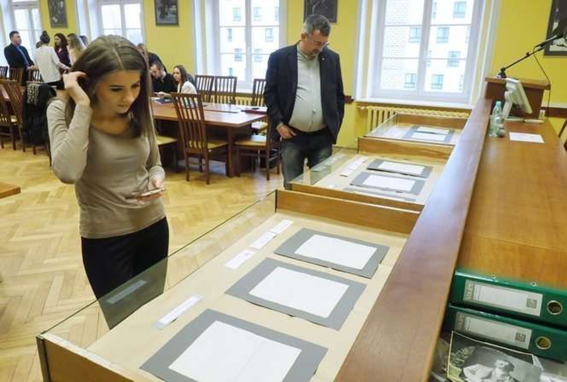 Rękopisy Potopu Henryka Sienkiewicza na KUL	[zdjęcia]