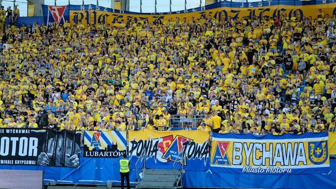 Rekord frekwencji i kapitalna atmosfera na Arenie Lublin. Motor dalej gra o awans