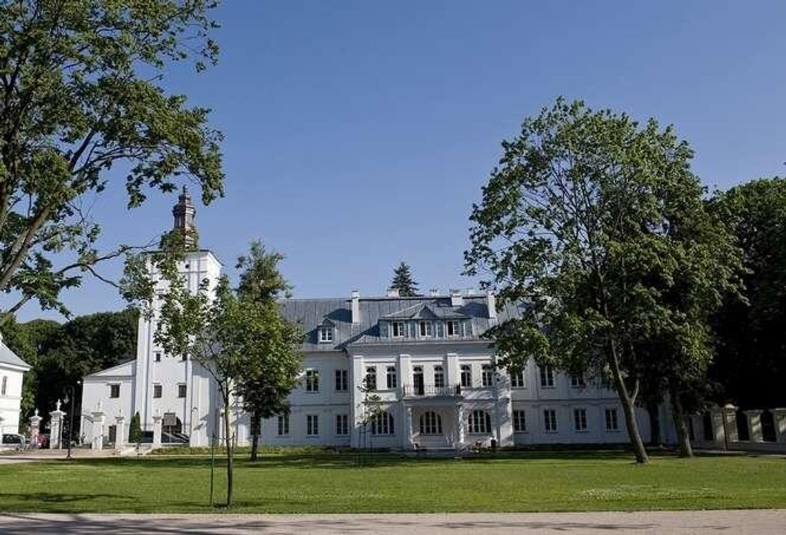 Rekordowa nadwyżka budżetowa w Białej Podlaskiej. Co miasto zrobi z pieniędzmi?