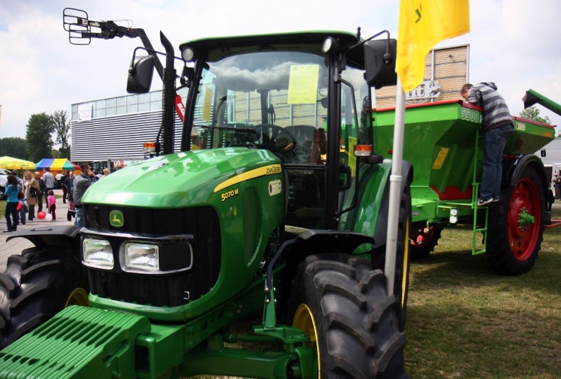 Rekordowa sprzedaż ciągników rolniczych