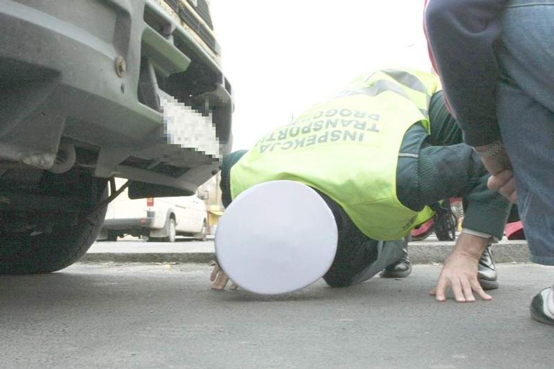Rekordowy mandat za jazdę bez odpoczynku. Naliczyli 43 tys. zł, zapłaci 16 tys. zł