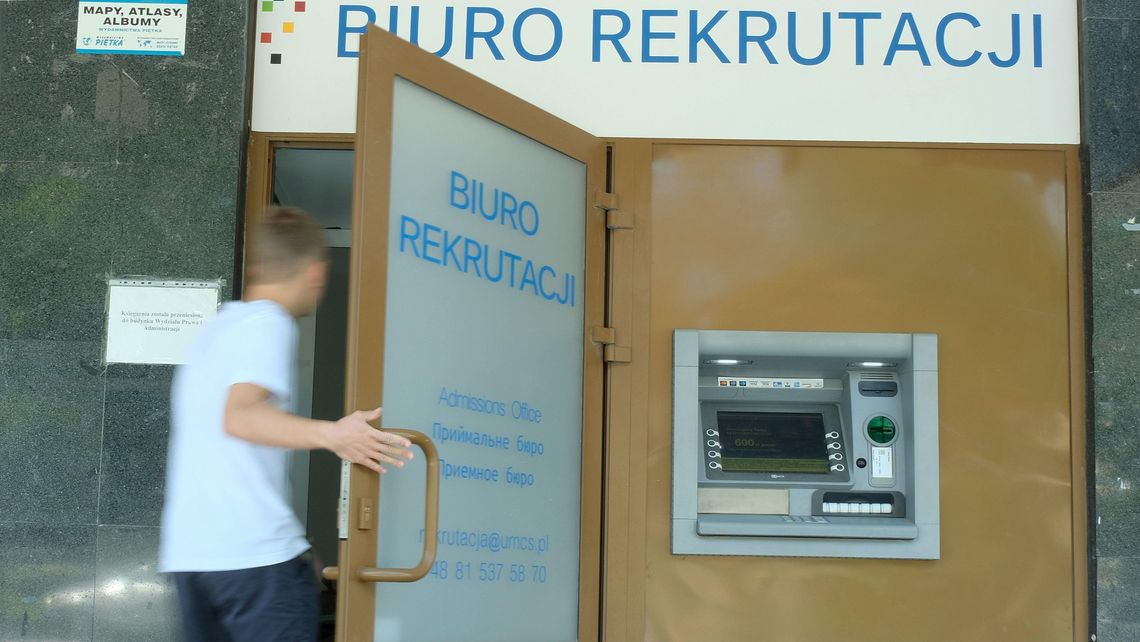 Rekrutacja na studia będzie trwać dłużej. Są też nowe kierunki