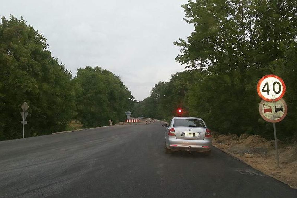 Remont kosztował 89 mln zł. Znikły wahadła, droga 835 prawie gotowa