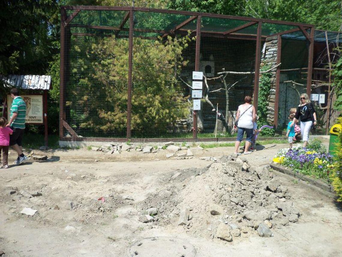 Remontowany ogród zoologiczny w Zamościu wygląda fatalnie (zdjęcia) 