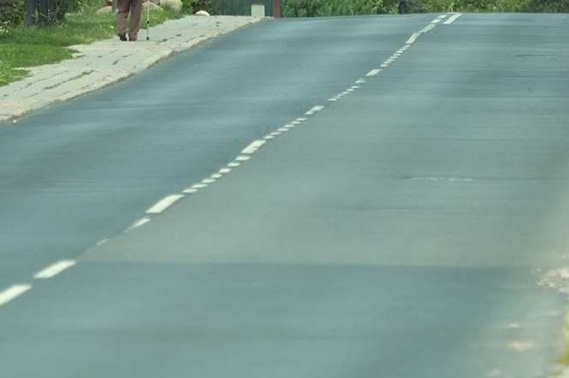 Remontują drogi w powiecie łęczyńskim