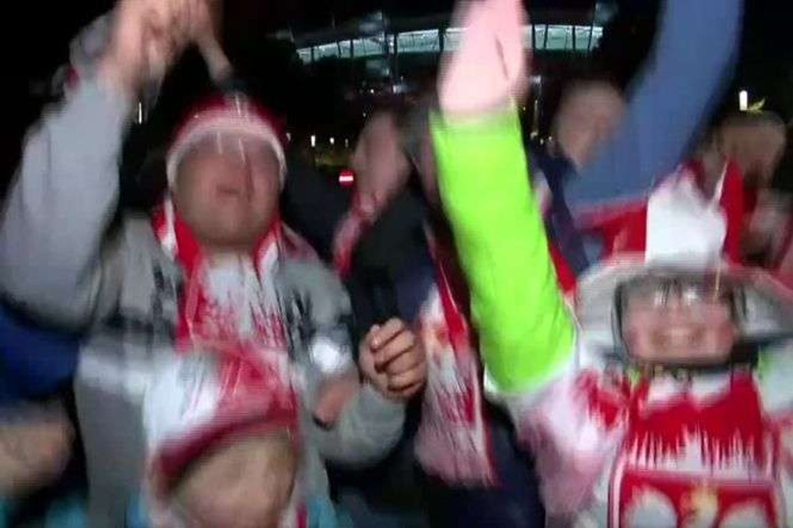 Reprezentacja Polski uszczęśliwiła kibiców. Tak fani cieszyli się z awansu na mundial w Rosji