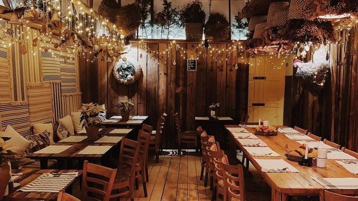 Restaurator z Lublina sprzedaje dom, żeby nie zwalniać pracowników. "Sprzedam, co mam i przetrwam" Restaurator z Lublina sprzedaje dom, żeby nie zwalniać pracowników. "Sprzedam, co mam i przetrwam"