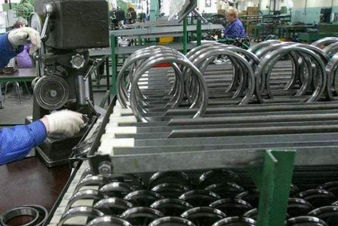 Reuters: Chińczycy kupią FŁT za ok. 300 mln zł