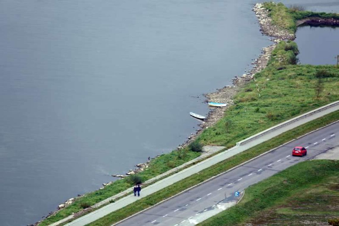 Rewolucja parkingowa w Kazimierzu. Automatyczne bramki