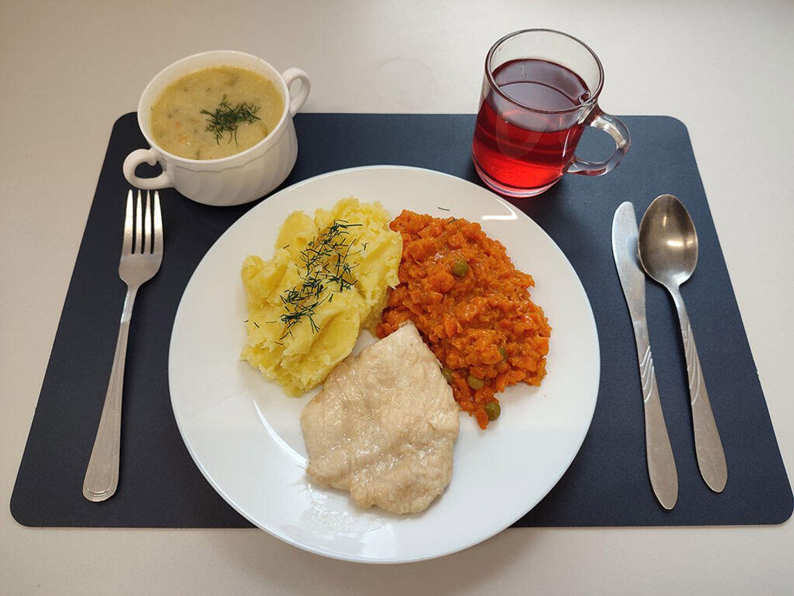 Robi się ładniej na szpitalnym talerzu. Płaci za to NFZ