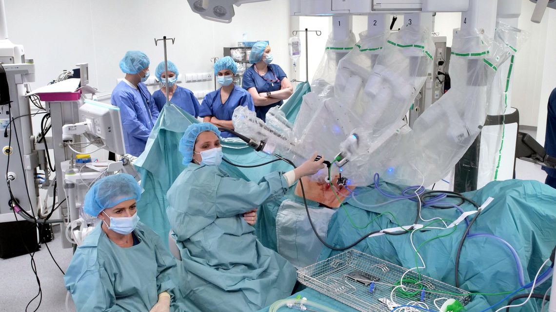 Robot Da Vinci w Lublinie ma już za sobą 500 operacji Robot Da Vinci w Lublinie ma już za sobą 500 operacji