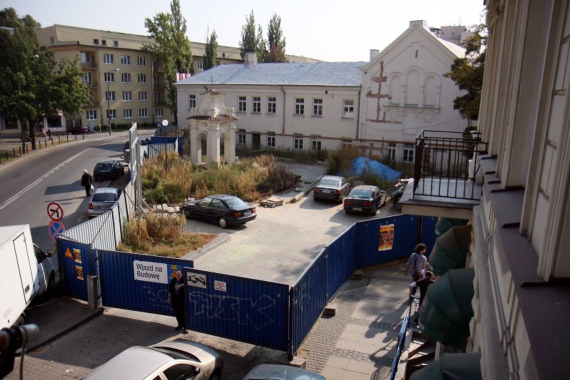 Robotnicy wznawiają remont Centrum Kultury w Lublinie Robotnicy wznawiają remont Centrum Kultury w Lublinie