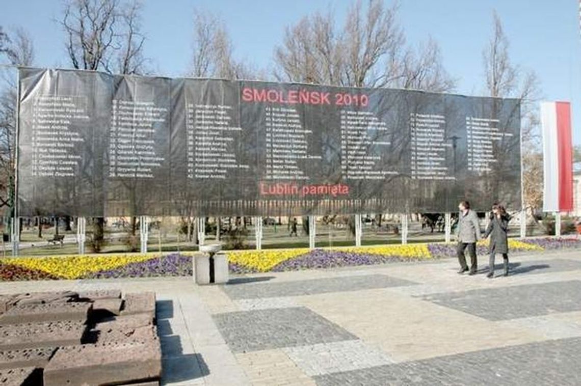 Rocznica katastrofy smoleńskiej: Obchody w Lublinie Rocznica katastrofy smoleńskiej: Obchody w Lublinie