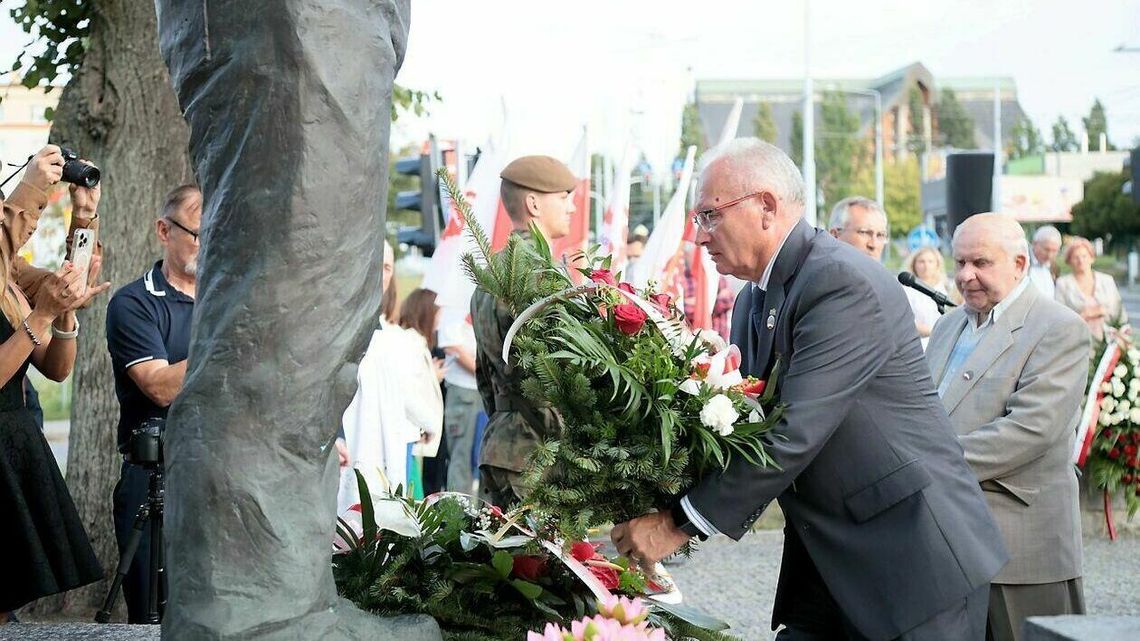 Rocznica Porozumień Sierpniowych: "Dziś głoszących różne prawdy jest bardzo wielu"