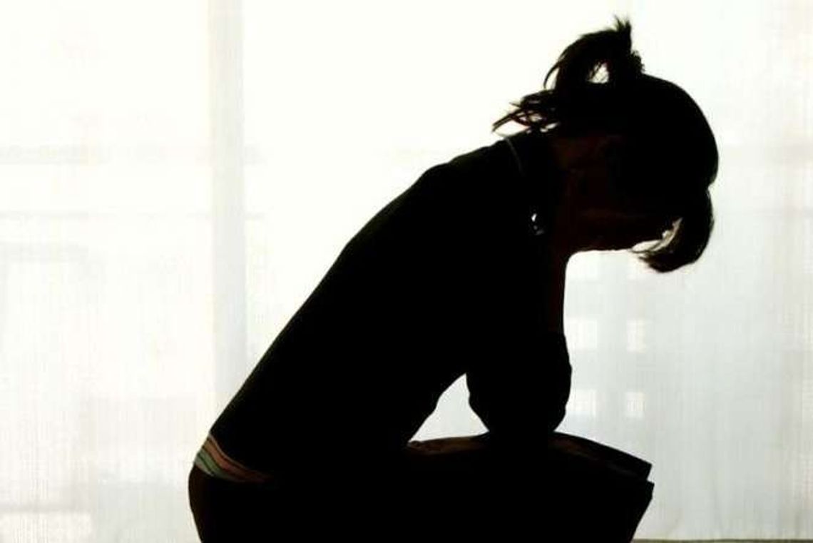 Rodzice zastępczy odpowiedzą za znęcanie się nad dwanaściorgiem dzieci