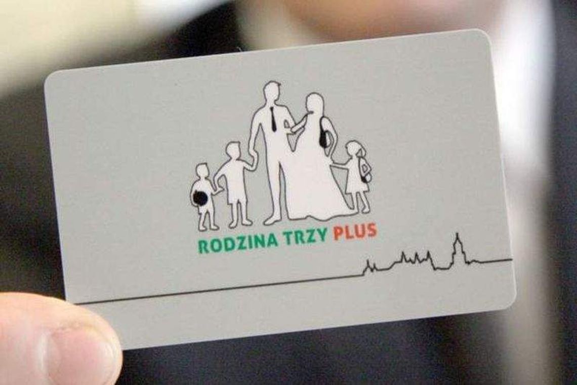 Rodzina Trzy Plus: Nie trzeba będzie odnawiać karty co roku